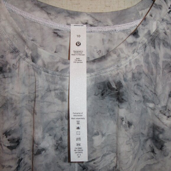 Lululemon Lightweight Jersey Tank Top - Picture 9 of 9